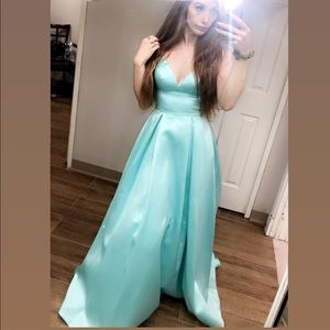 BLUE PROM/BRIDESMAIDS DRESS
